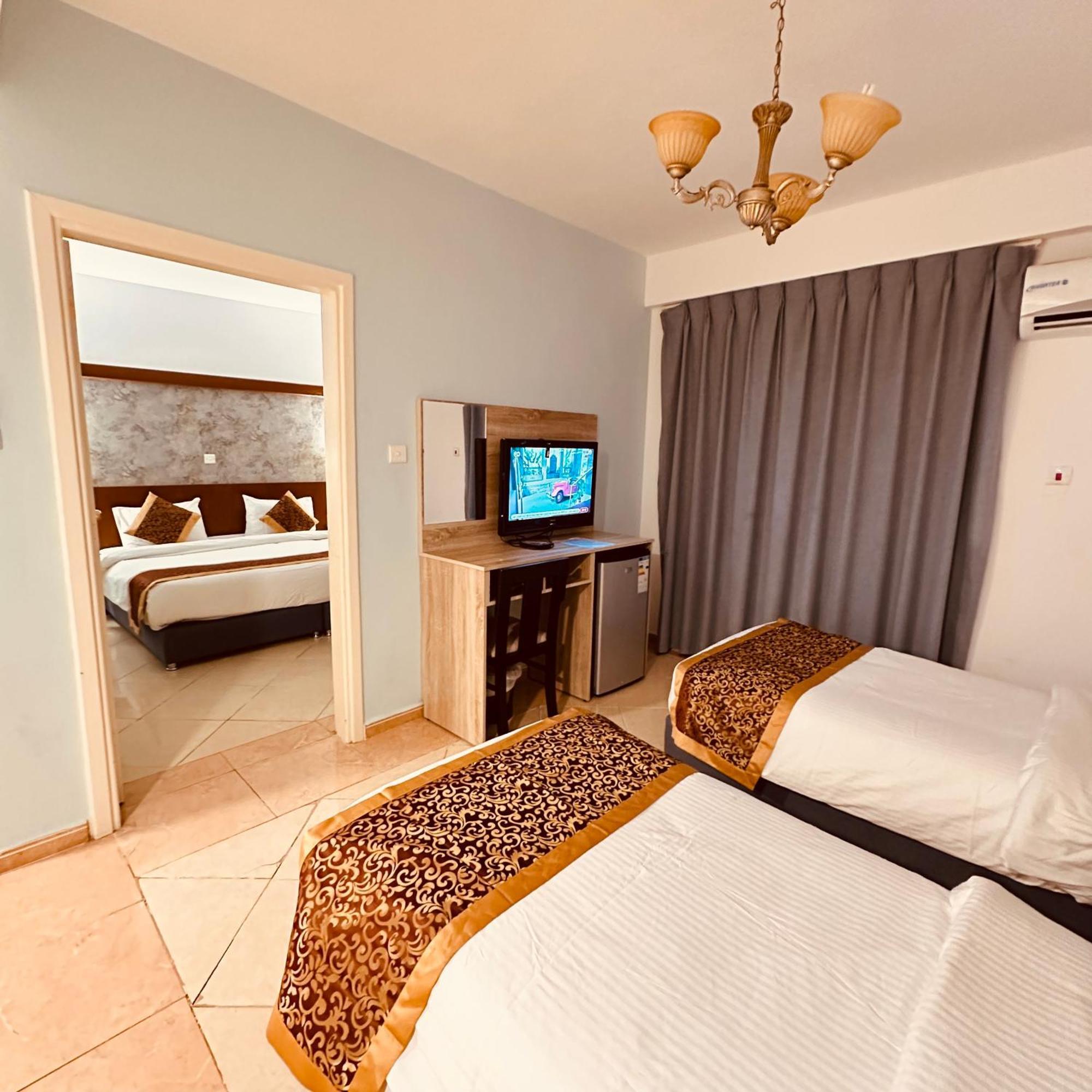 Aquavista Hotel & Suites Aqaba Exterior foto